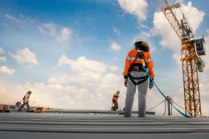 Segurana no canteiro de obras na construo civil: Descubra como garantir a segurana dos seus trabalhadores. 